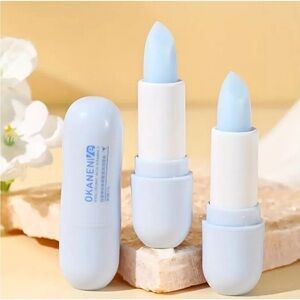 Hyaluronic Acid Moisturizing Lip Balm w/ Vitamin E - Hydrate & Nourish Your Lips